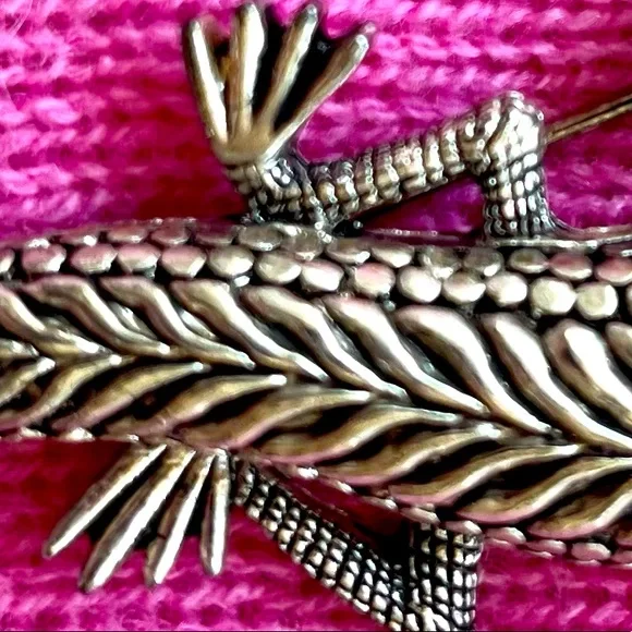 Vintage Silver Plated Salamander Brooch - Picture 5 of 11